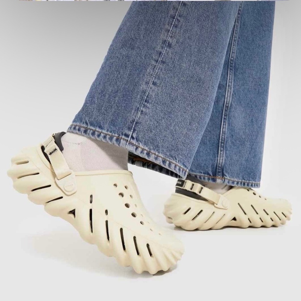 Crocs Echo Clog White Streetwear Shoes Mens 4 Womens 6 Chunky Futuristic